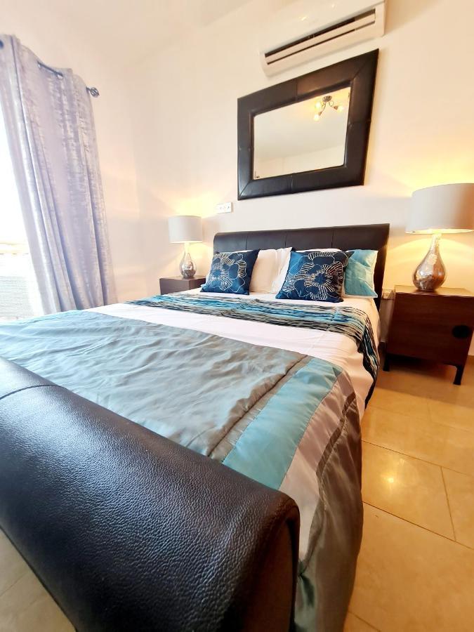 Stunning Apartment C106 With Balcony Looking Over Pool Pegeia Exteriér fotografie