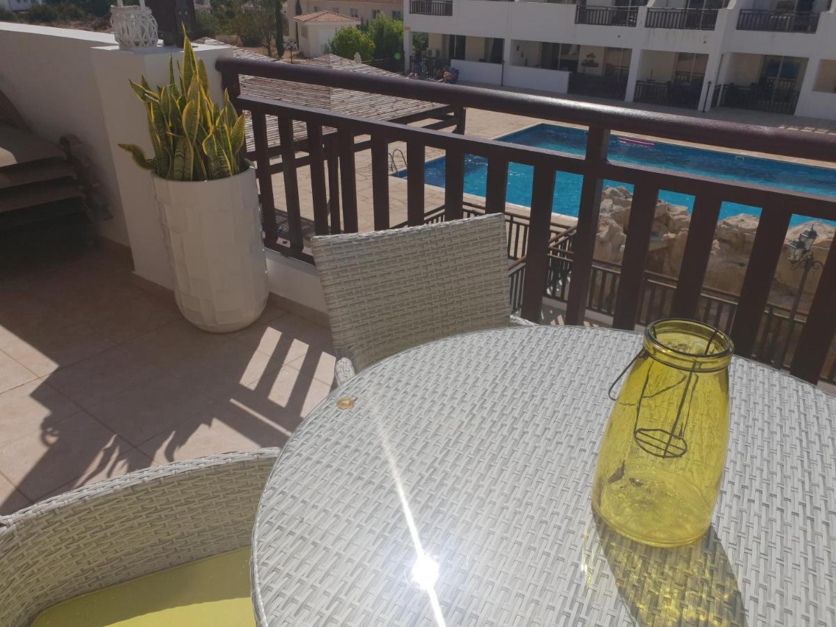 Stunning Apartment C106 With Balcony Looking Over Pool Pegeia Exteriér fotografie