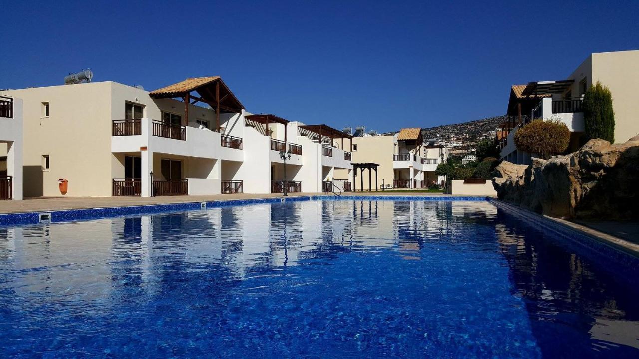 Stunning Apartment C106 With Balcony Looking Over Pool Pegeia Exteriér fotografie